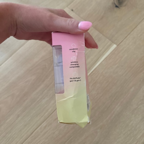 Stoney Clover Lane AirPod Case - Picture 3 of 8